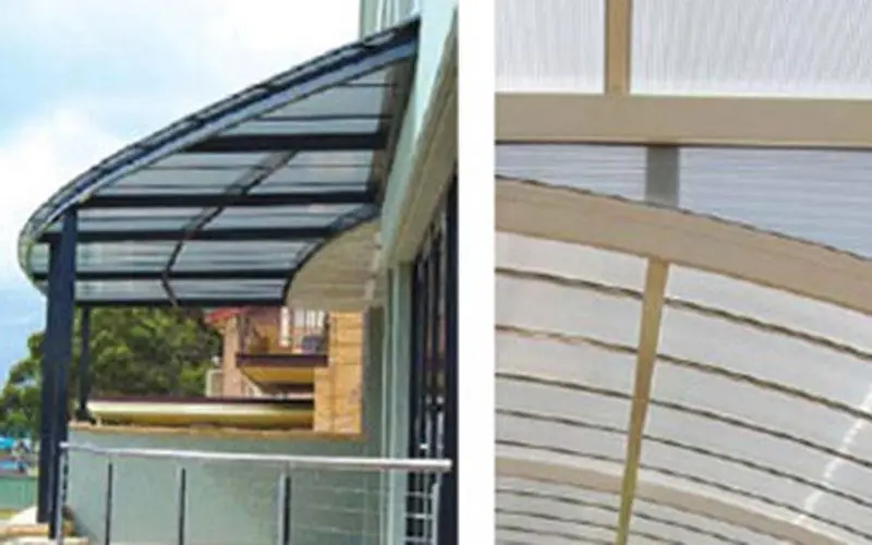 Translucent sheeting roofing profile